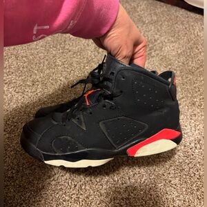 Jordan Kids Black and Red Sneakers